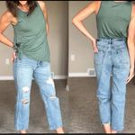 Zyia  finesse athletic tank top in Olive Green Size Medium Photo 1