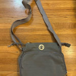 Baggallini  Gunmetal Gray purse ~10x8 Exterior pockets Medium Size Adjustable Photo 0