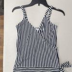 J.Crew  Factory V Neck Tank Top Size XS EUC Photo 3