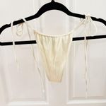 frankie's bikinis Frankie’s Bikinis Tia Plissé String Bikini Bottom Cannoli Ivory sz small Photo 4