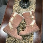 UGG  THREE BUCKLE LEATHER ZIP BOOTS Photo 11