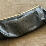 None Vintage black with gold kiss lock closure leather clutch bag Photo 0