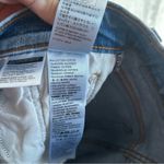 Levi's Wedgie Straight Jeans Distressed Knee Rips Light Wash NWT Size 00 Short Photo 6