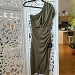 Lulus NEW Lulu’s Raise a Glass Olive Green One-Shoulder Midi Dress NWT Photo 3
