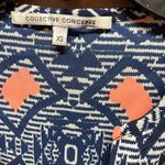 Collective Concepts  xs blouse Photo 1