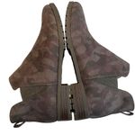 Dr. Scholls Real Cute Faux Suede Camo Cushioned Insole Chelsea Boots, Sz 8.5 Photo 7