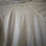 Vineyard Vines  Striped Blue White Quarter Zip Pullover Women’s XXS Athletic Top Photo 3