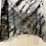 NWT Yak & Yeti Women’s Black White Tye Photo 3