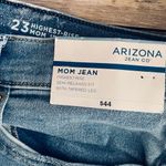 Arizona Jean Company Arizona MOM JEAN HIGHEST-RISE SEMI-RELAXED FIT WITH TAPERED LEG Photo 3