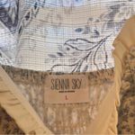 Sienna Sky  Cream And‎ Blue Floral Tank Top Size Large Photo 4