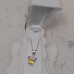 Avon Angel November Birthstone Necklace Yellow Photo 1