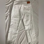 Levi's Levi’s 505 Straight Leg Cropped Mid Rise White Jeans Size 29 Photo 2