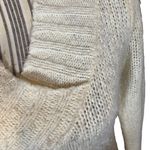 Energie Cream V-Neck Knit Pullover Sweater Women Sz M Photo 2