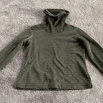 The North Face  Green Cowl Neck Pullover Sweater SIZE L Photo 0