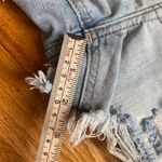 EXPRESS NWT  Shortie Relaxed Low Rise Ripped Jean Shorts Size 10 Photo 8