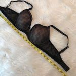 Natori  black lace bra geometric pattern 32C Photo 5