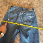 American Eagle Distressed Denim Mom Jean 0 Regular Comfort Stretch Waistband Photo 11