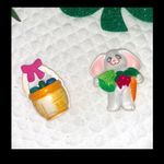 🐰 VINTAGE ESTATE EASTER BUNNY basket ENAMELED BROOCH Photo 1
