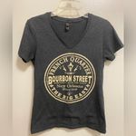 District Made Womens Tee T Shirt Gray M French Quarter Bourbon Street LA Orleans Size M Photo 0