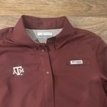 Columbia Women’s Maroon Texas A&M Omni-Shade Long Sleeve Snap Button-Up -XS Photo 2