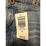 Torrid NWT Crop Boyfriend Mid Rise Karma Super Distress Jean Size 30 Light Wash Photo 1