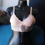 Daisy Fuentes  padded bralette Photo 0