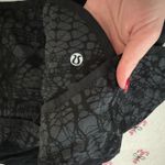Lululemon  Shorts Speed Up 2.5" Photo 2