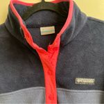 Columbia  blue woman’s fitted fleece jacket sweatshirt Size M Photo 1
