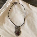 Heats on Fire Necklace Black Photo 1