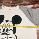 UT Uniqlo Disney Sweatshirt Mickey Mouse M Gray Size M Photo 7