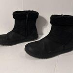 L.L. Bean black suede winter boots women size 8.5 medium Photo 0