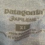 Patagonia Capilene woman’s base layer top, size XL Photo 1