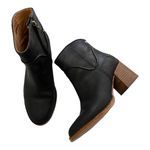 UGG  Black Leather Ankle Booties Block Heel Side Zip Size 6.5 Photo 5