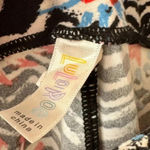 LuLaRoe  4th of July tall and curvy leggings Photo 2