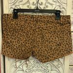 Brown and black worn in look with raw hem classic Versatile leopard shorts 9 Tan Size undefined Photo 1