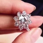 NEW 1 Carat Moissanite Flower Ring Sterling Silver Size 8 Photo 0