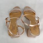 Badgley Mischka Jewel Earlene Block Heel Sandal 9.5 Champagne Satin Prom Photo 4