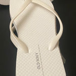 Old Navy  Flip-Flops Photo 0
