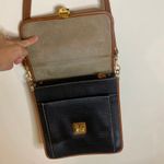 Dooney & Bourke Vintage Crossbody Photo 6