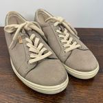 Ecco  Women’s Soft 7 tan leather sneaker comfort shoe size 6 Photo 0