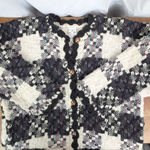 Handmade Ladies' Hand knit Ecuadorian Made Cardigan Sweater. Photo 1