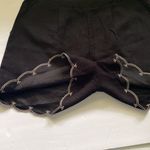 Double Zero women’s faux suede black embroidered scalloped shorts, size large Photo 3