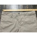 Athleta  Women's Khaki Cargo Shorts Size 12 Zip Pocket‎ Casual Outdoor 5" inseam Photo 6