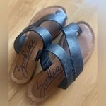 Zodiac  Womens Sandals Slip On Toe Ring Slide Black Shoes 5 Photo 1