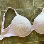 SKIMS Fits Everybody Lace T-shirt Bra Cherry Blossom Size 34DDDD Photo 3