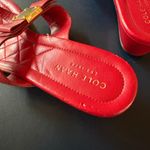 Cole Haan  Cherry Red Gold Bow Summer Wedge Thong Sandals Resortwear Womens 6.5 Photo 4