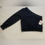 Open Edit NWT  BLACK ONE-SHOULDER LONGSLEEVE CROP TOP Photo 2