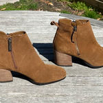 Blondo  Sienna Waterproof Camel Booties size 9‎ Photo 0