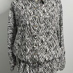 Thalia Sodi Thalia and Sodi rayon blouse.  Size Medium. 3/4 length sleeve that rolls up. Photo 0