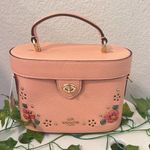 Coach  Kay Crossbody With Floral Whipstitch CA147 Photo 0